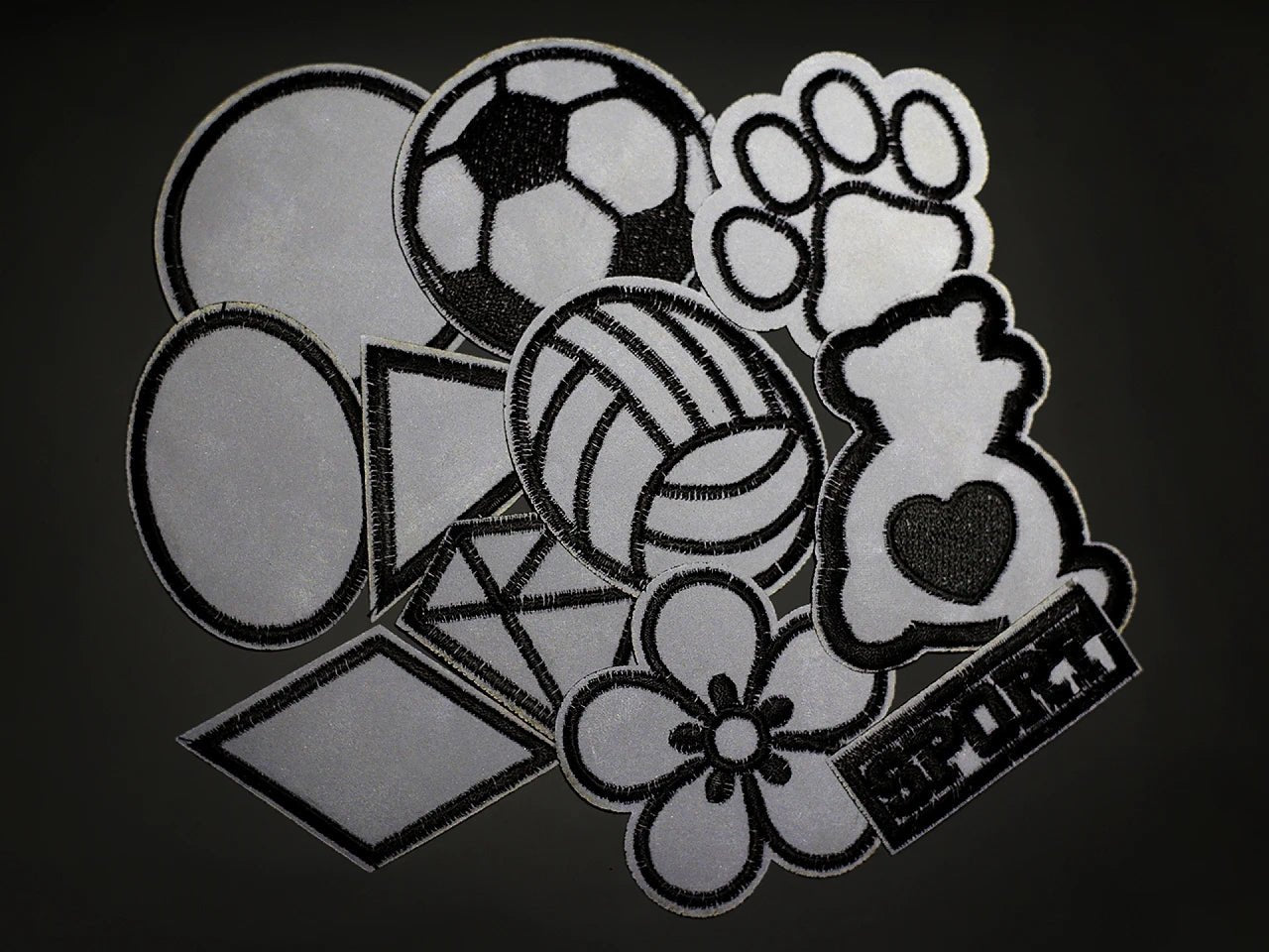 Image with iron-on reflectors, appliqués | various shapes and sizes – available at Šarlotes audumi