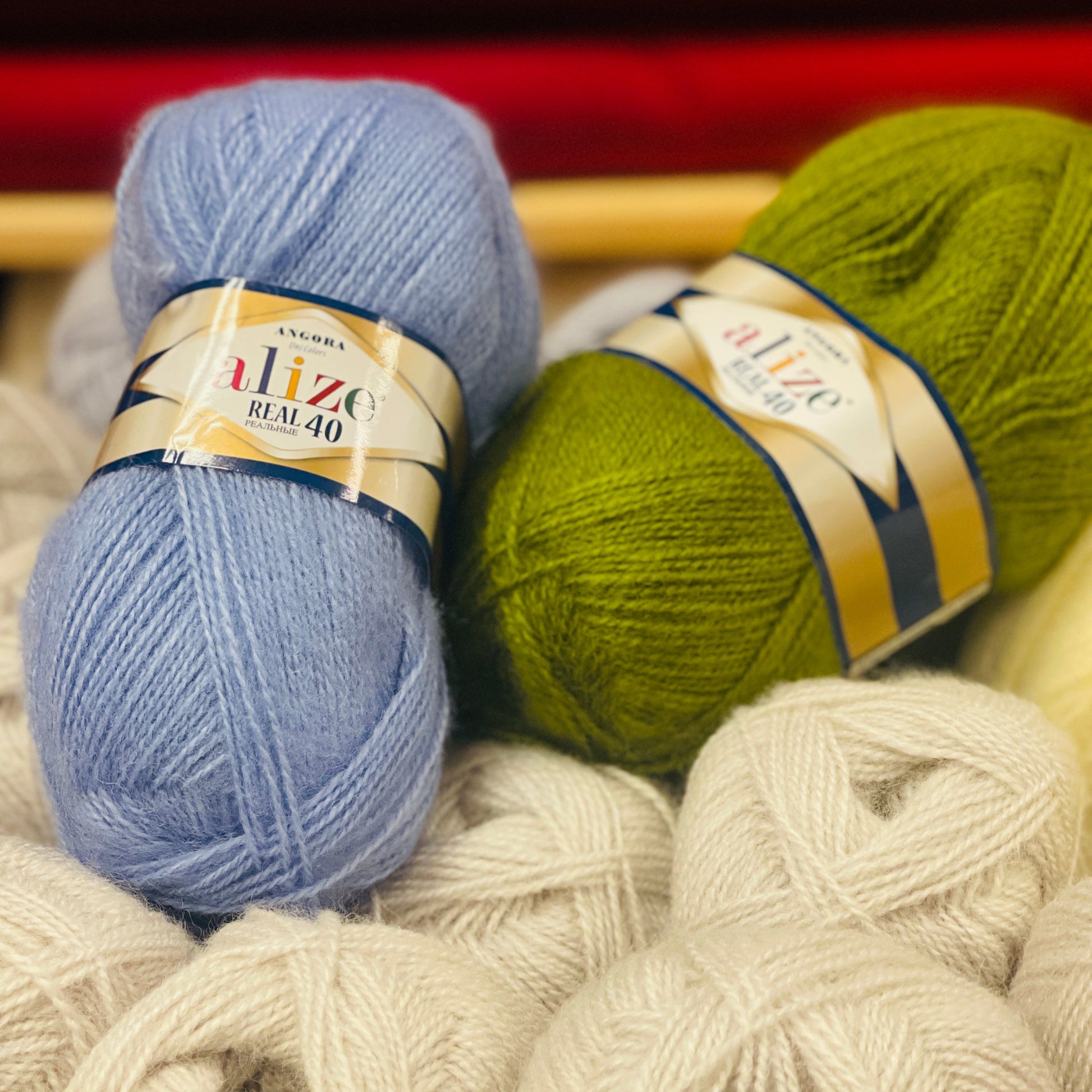 alt
Alize Angora Real 40 Wool Yarn 439 m 100 g - butter shade #01