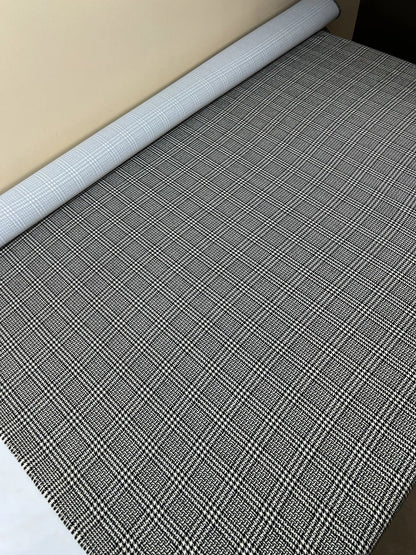 Wool tweed - black and white 480 g/m²