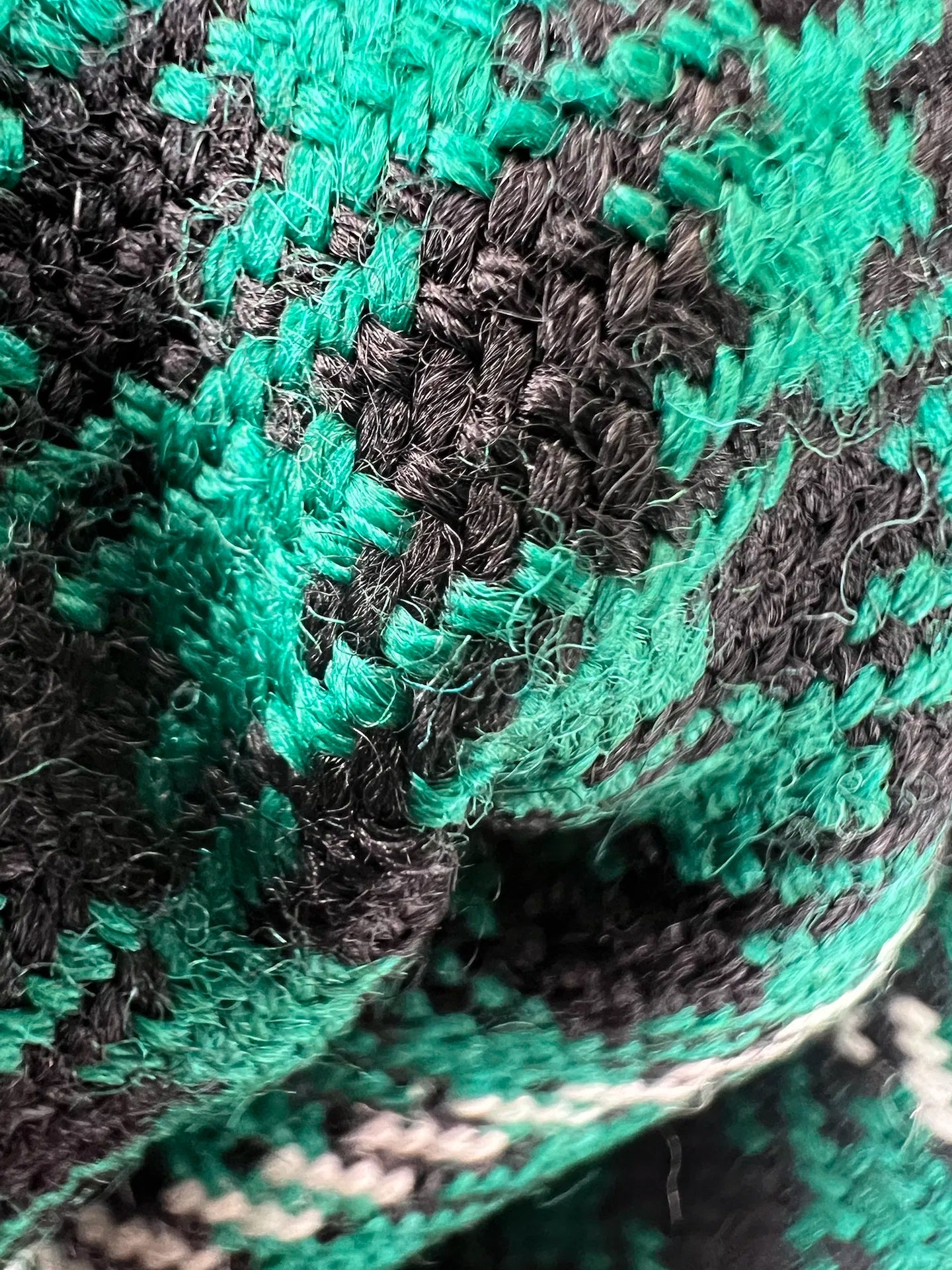 Wool tweed - green checkered 400 g/m²