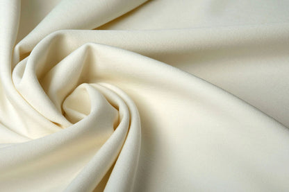 Viscose suiting fabric with elastane - cream 275 g/m²