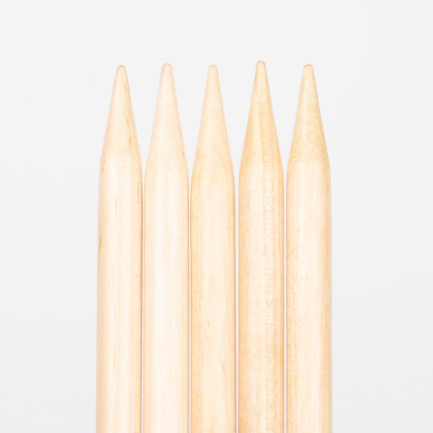 Image of DROPS Basic sock knitting needles – birch, 20 cm | 5.5–12.0 mm – available at Šarlotes audumi