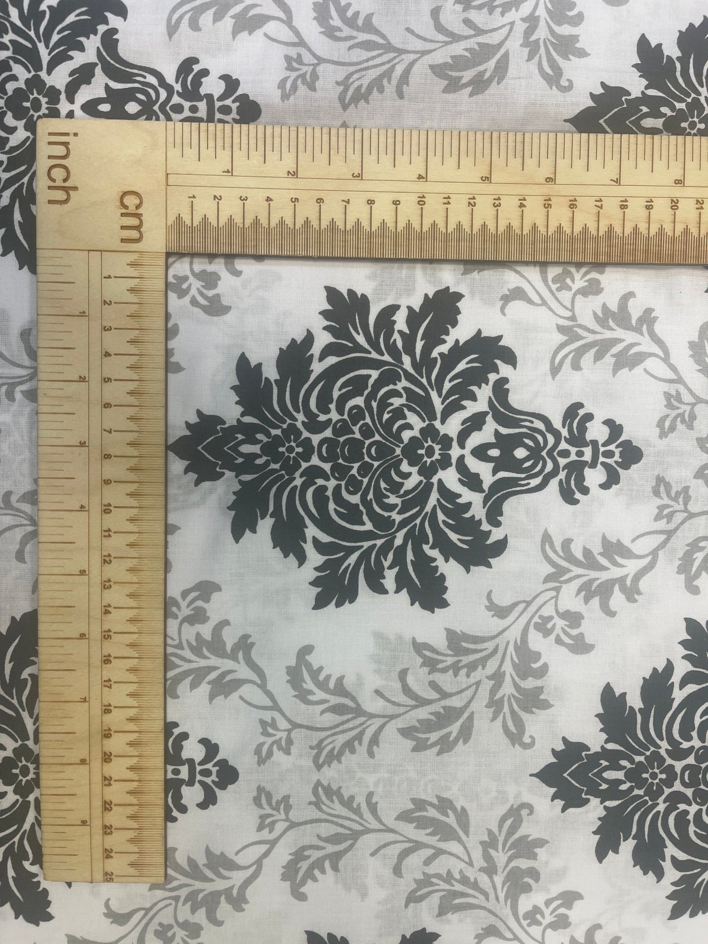 100% tkanina bawełniana – szaro-czarny wzór 130 g/m²