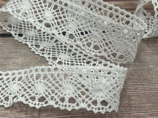 100% Cotton lace-2 cm white-LV
