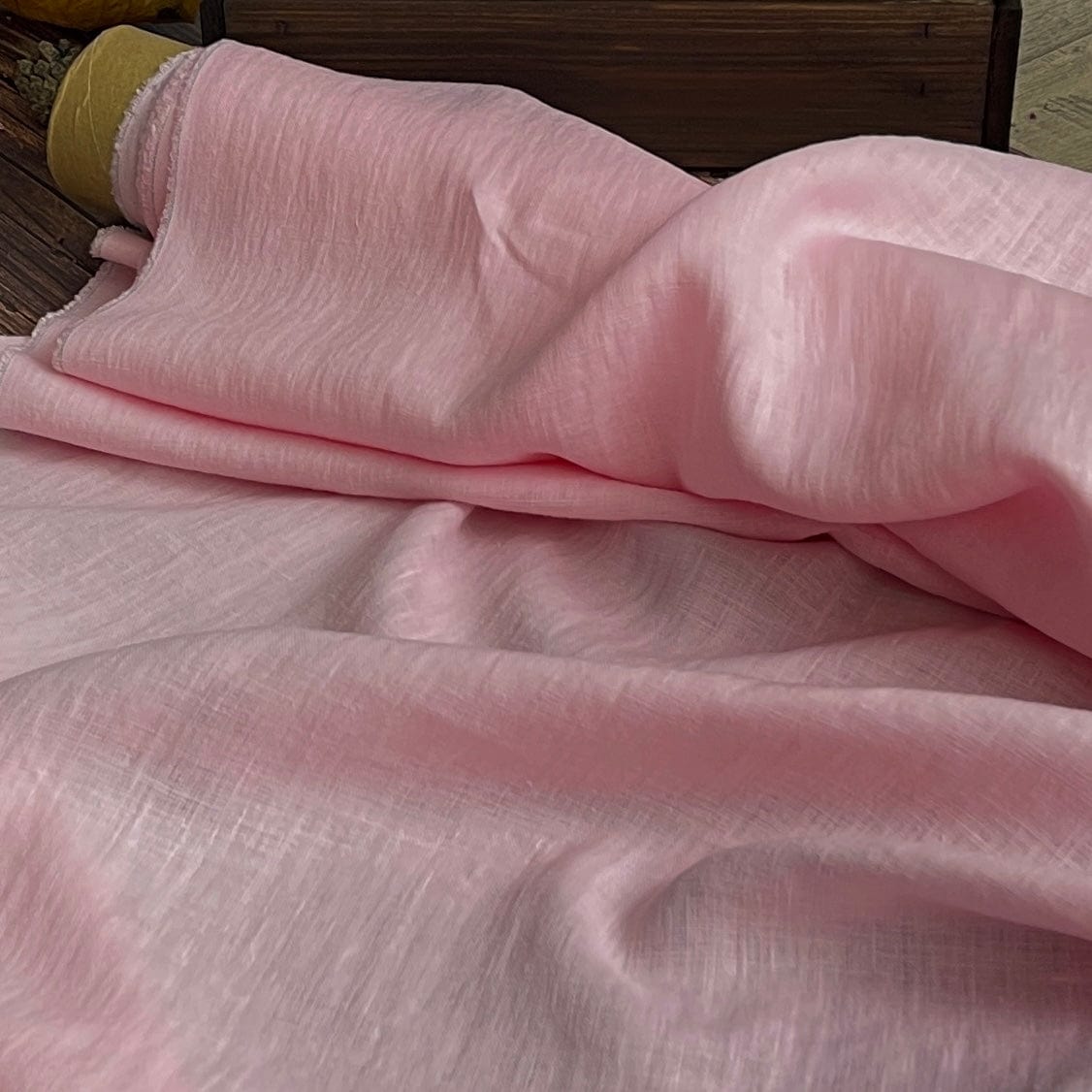 100% Softened linen, light pink 205 g/m²