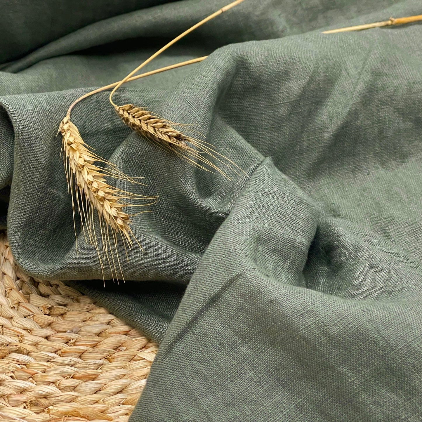100% Softened linen-sage green 205 g/m²