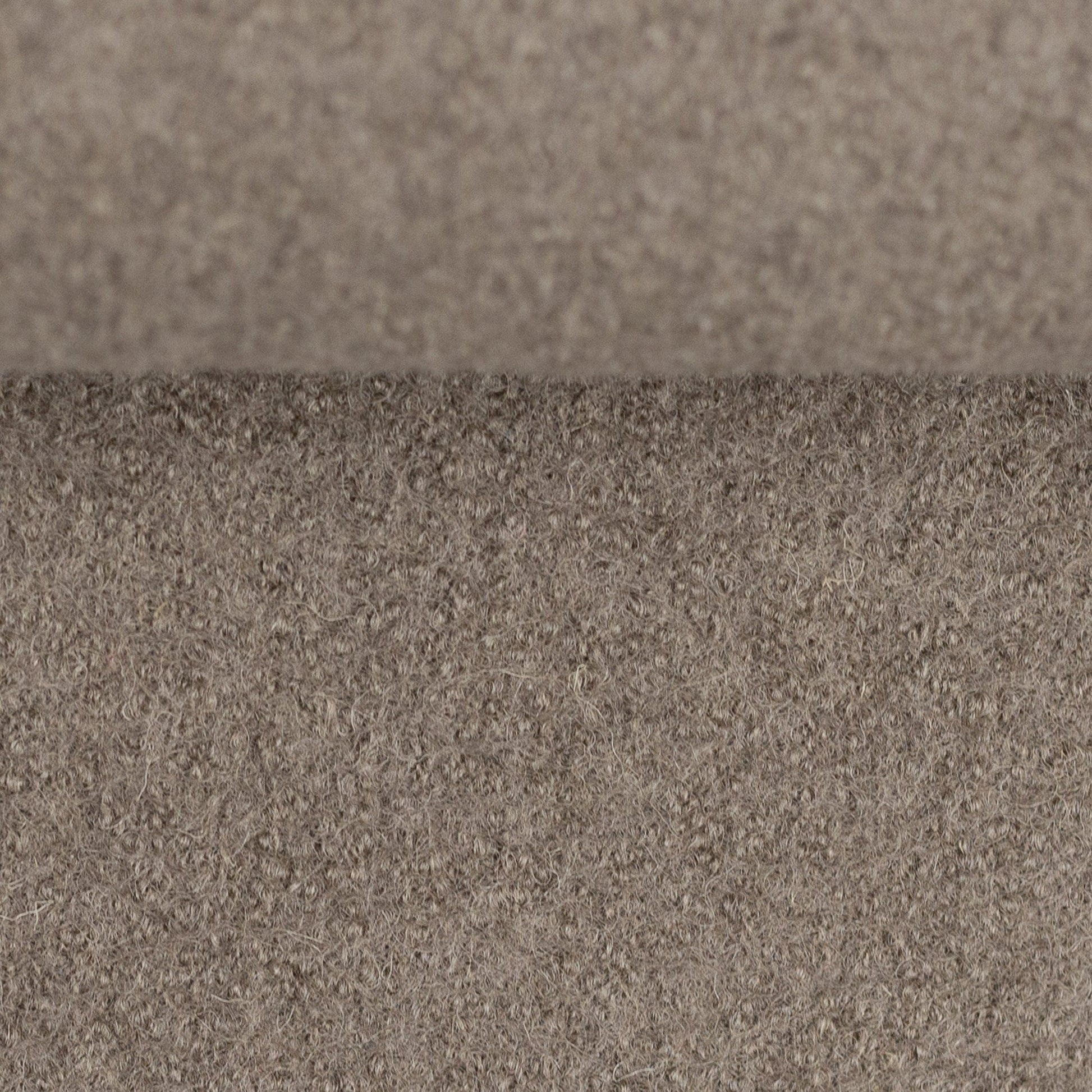100% wool fabric - light brown 385 g/m²