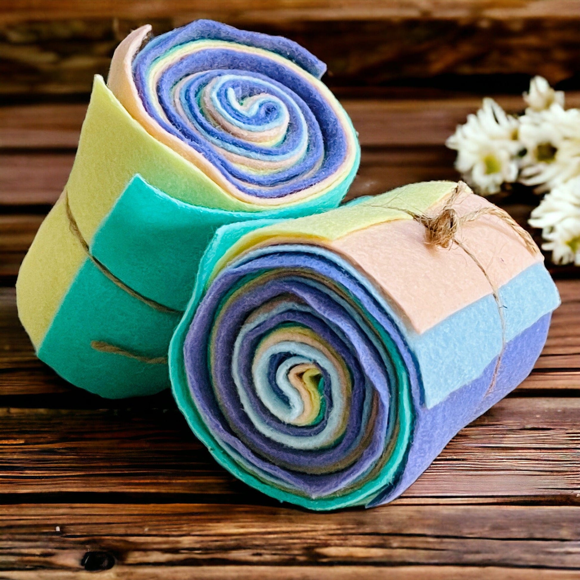 Pastel felt roll