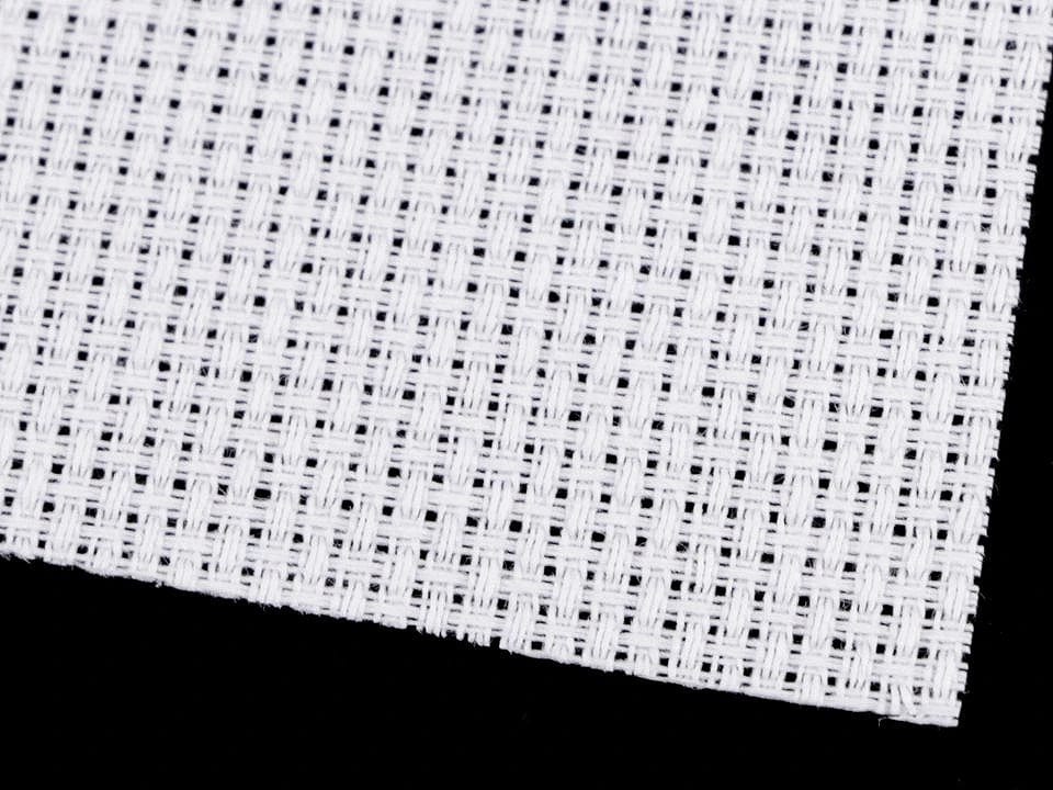 Embroidery fabric - 46 squares/10cm, sheet 20cm x 30cm, white