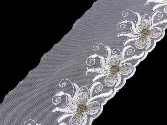 Embroidered lace - 13 cm silver