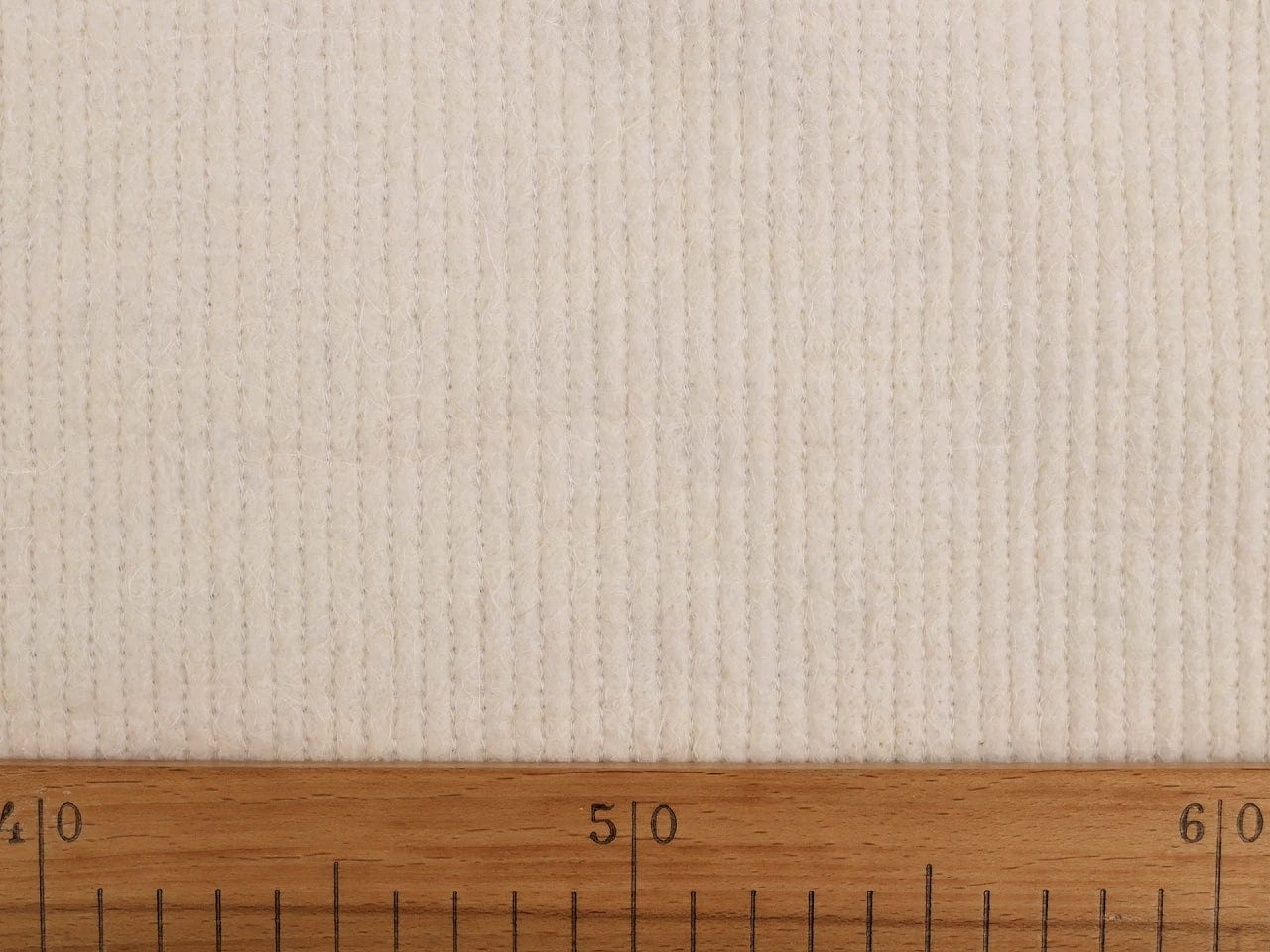 Cotton batting, quilted in rolls 300 g/m²
