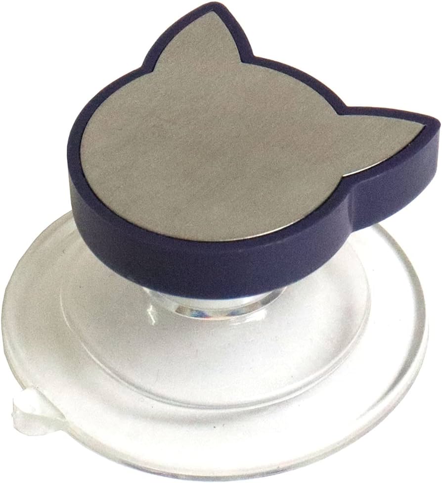 Magnetic cat pin cushion