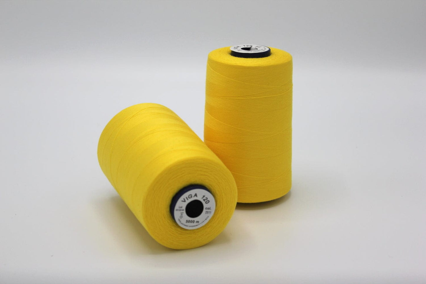 Overlock thread 5000m-yellow col.0911