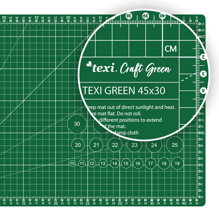 Cutting mat 45x30 cm - green