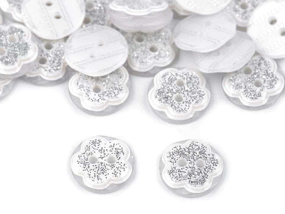 alt
Plastic buttons 13 mm - white flower