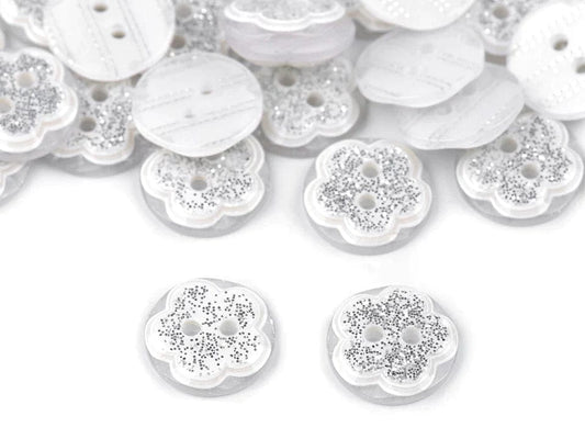 alt
Plastic buttons 13 mm - white flower