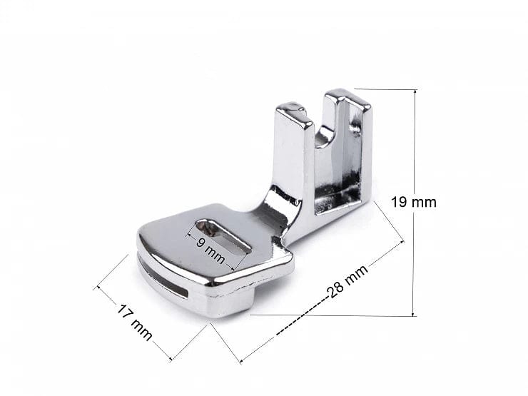 Sewing machine foot for gathering