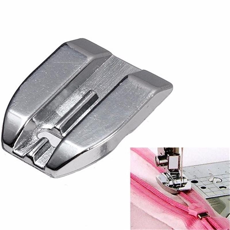 Sewing machine foot for invisible zipper