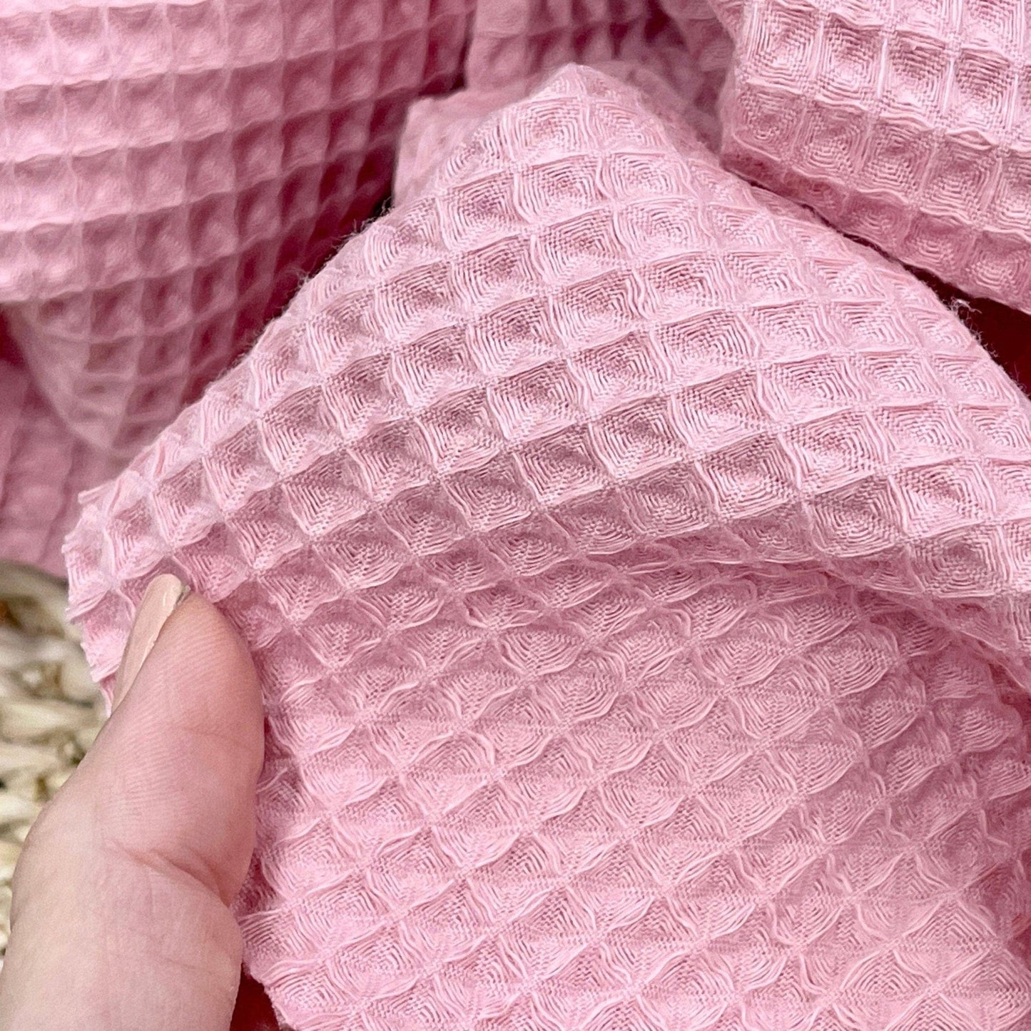alt
Waffle fabric - pink 230 g/m²